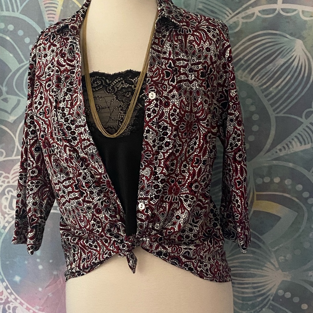 212 Collection office casual red black button up down paisley floral top PM
